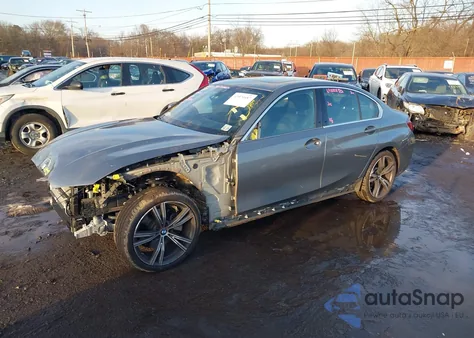 2024 BMW 330I xDrive из США, поврежденный, VIN 3MW89FF02R8E08891